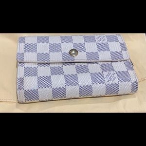 Louis Vuitton Damier Azur Alexandria Wallet